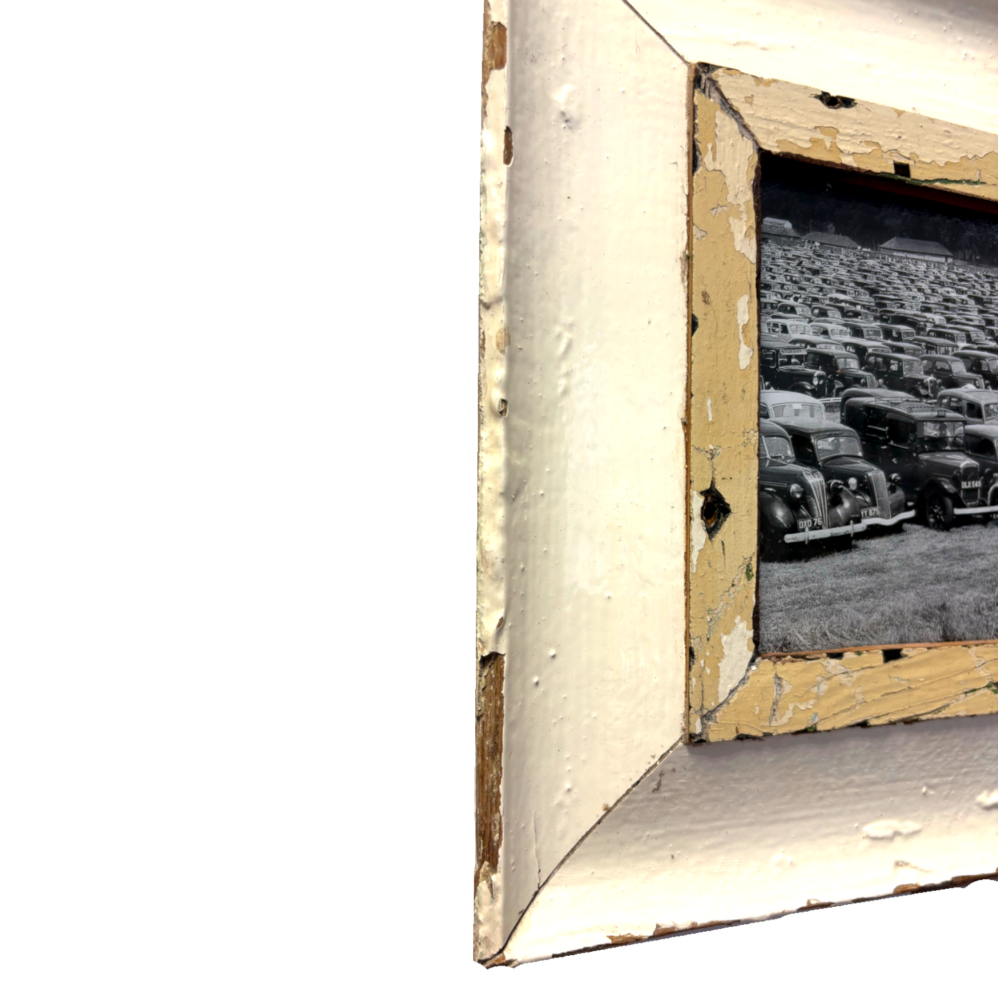 Cornice Il parcheggio delle auto d'epoca