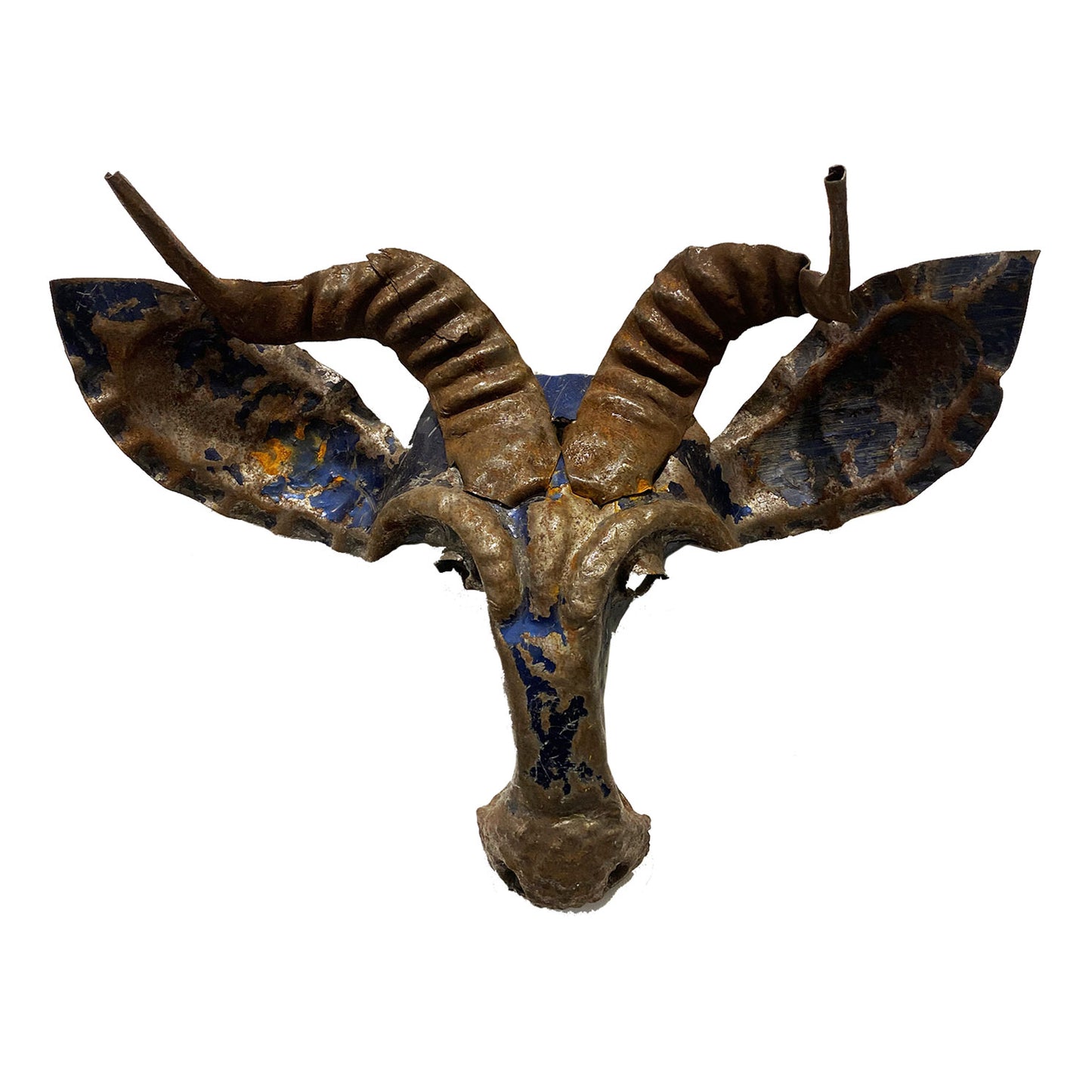 Testa di antilope blu da metallo recuperato