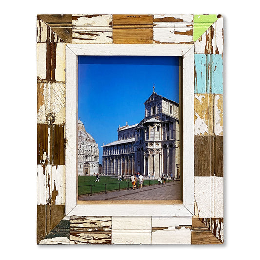 Cornice colorata pezzo unico con immagine Pisa. Perfetta per la tua parete