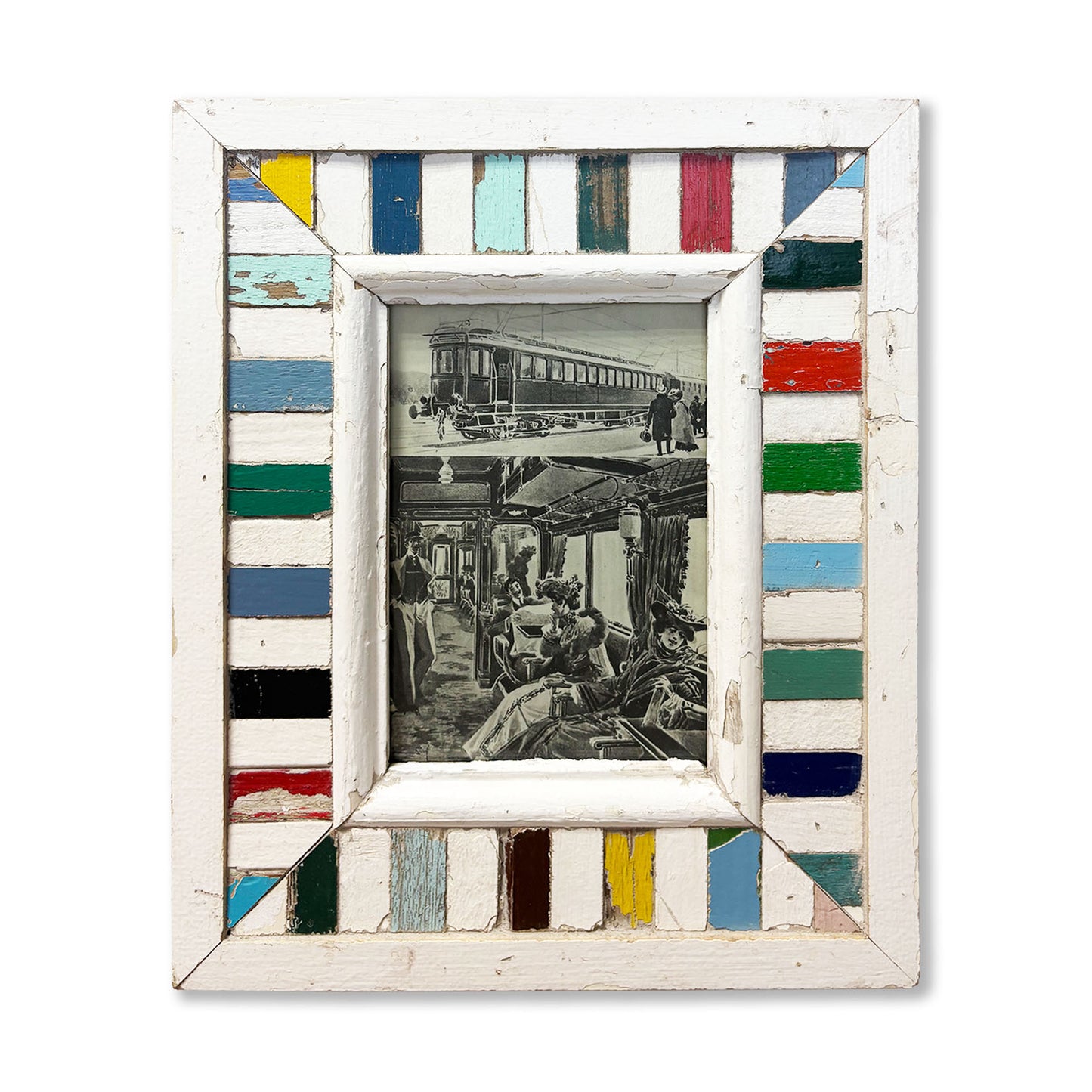 Cornice 29x35 cm in legno con immagine treno