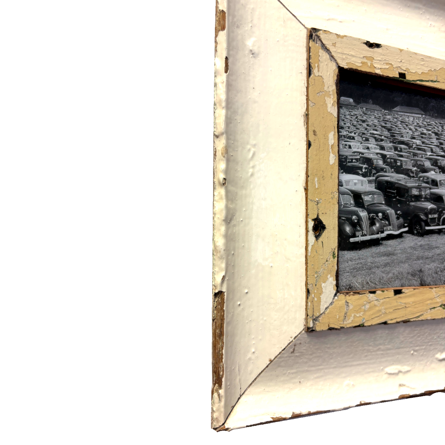 Cornice Il parcheggio delle auto d'epoca 
