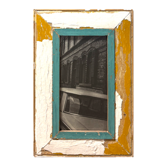 Cornice bianca e azzurra in legni d'epoca Cape Best