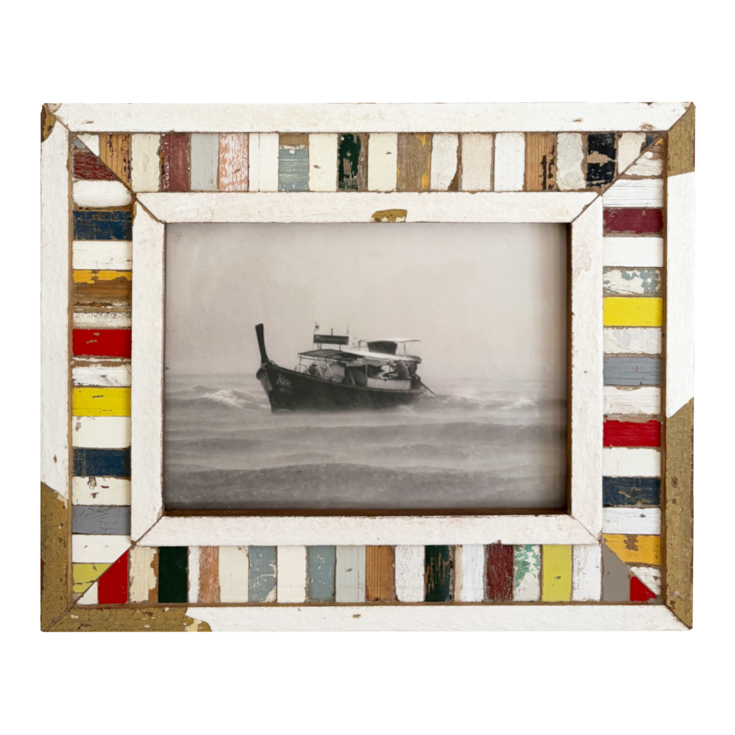 Cornice colorata in legno Cape Best Milano