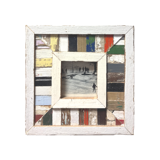 Cornice colorata in legno recuperato 23x23