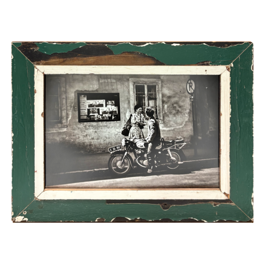 Cornice verde in legno per le foto 30x42