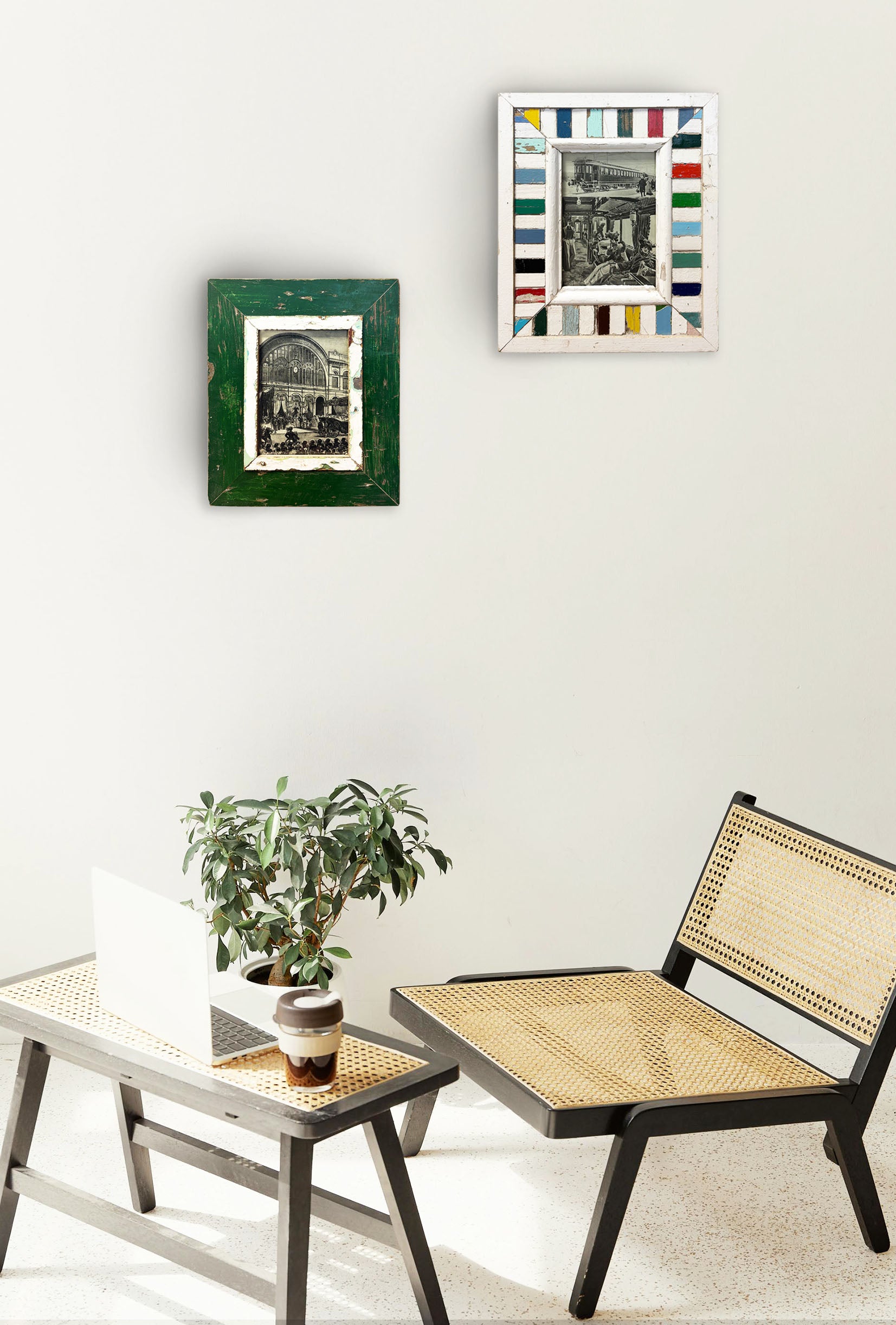 Galleria a parete da due cornici in legno recuperato