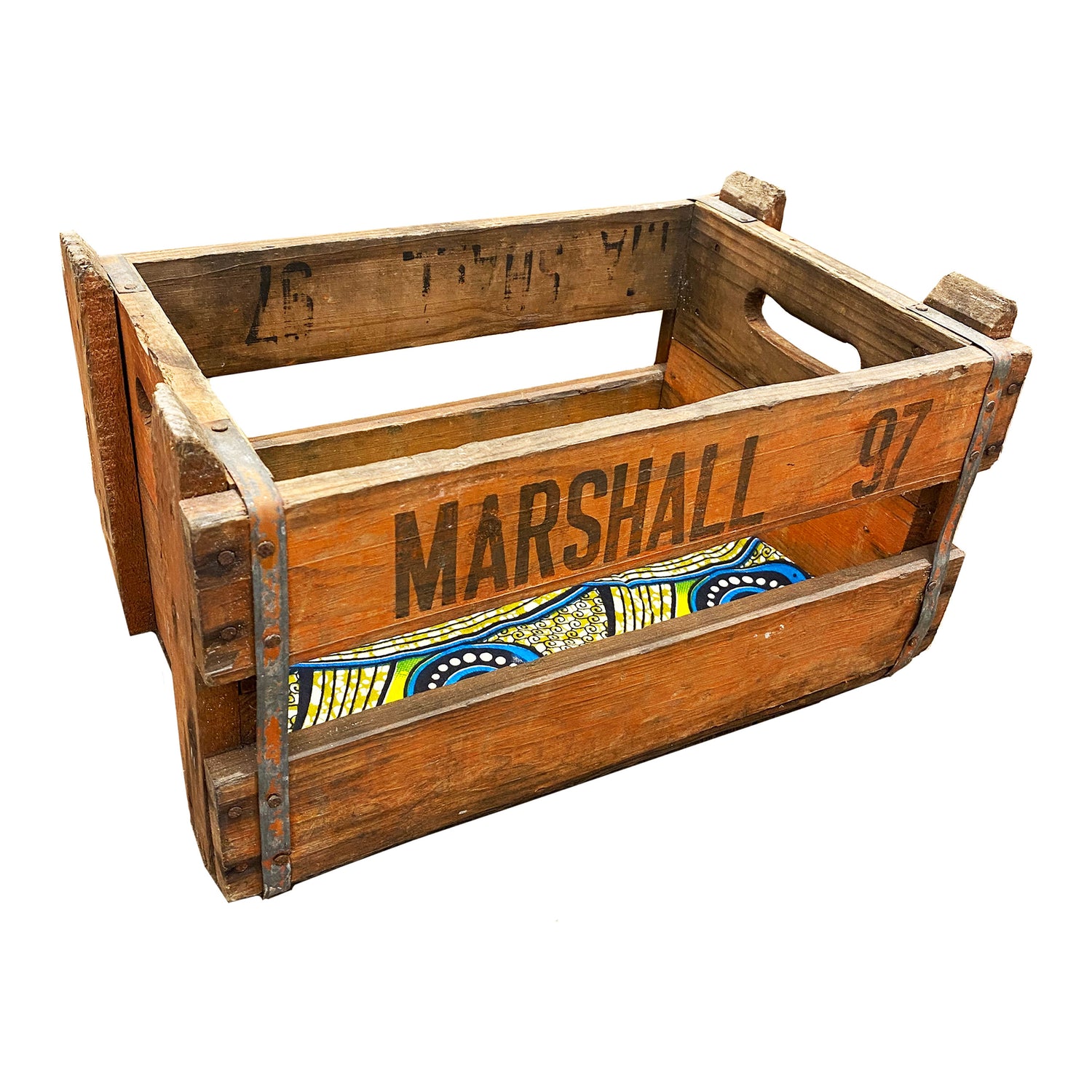 Cassetta vintage in legno con tessuto wax sudafricano. Pezzo unico regalo originale