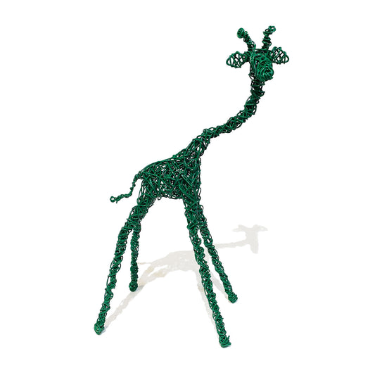 Giraffa verde in fil di ferro intrecciata a mano